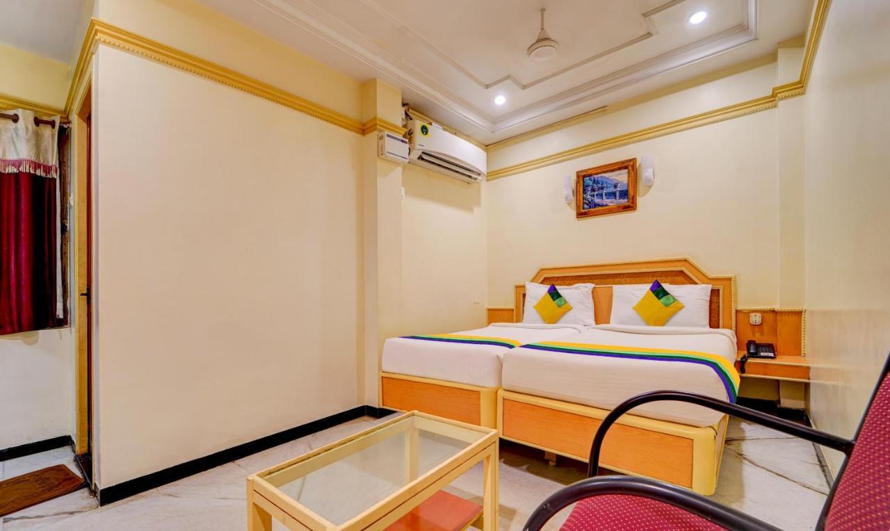 Itsy Hotels Coastal Grand Sathyam Fort Exterior photo