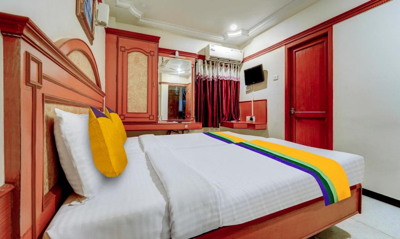 Itsy Hotels Coastal Grand Sathyam Fort Exterior photo